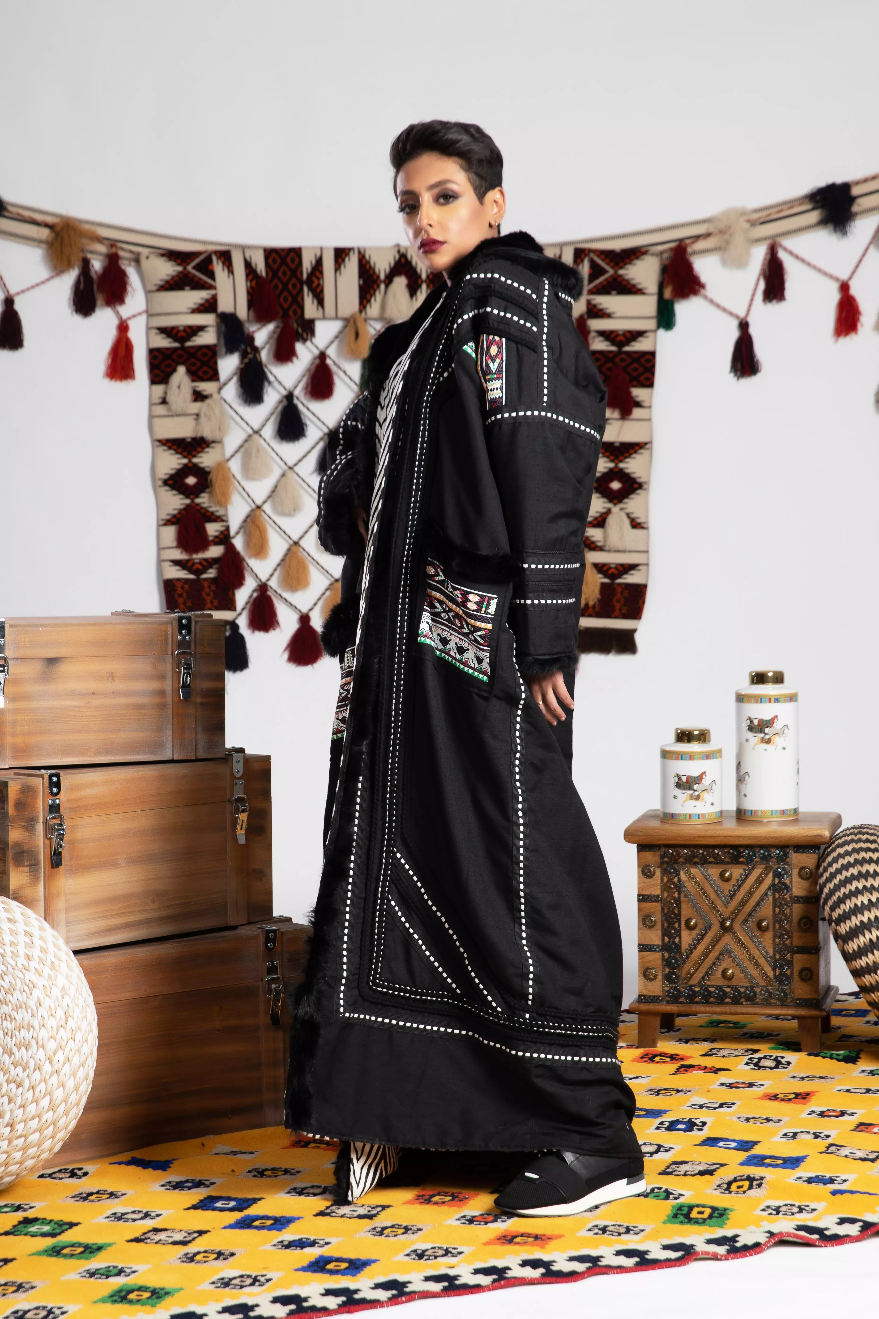 Women's Farwa