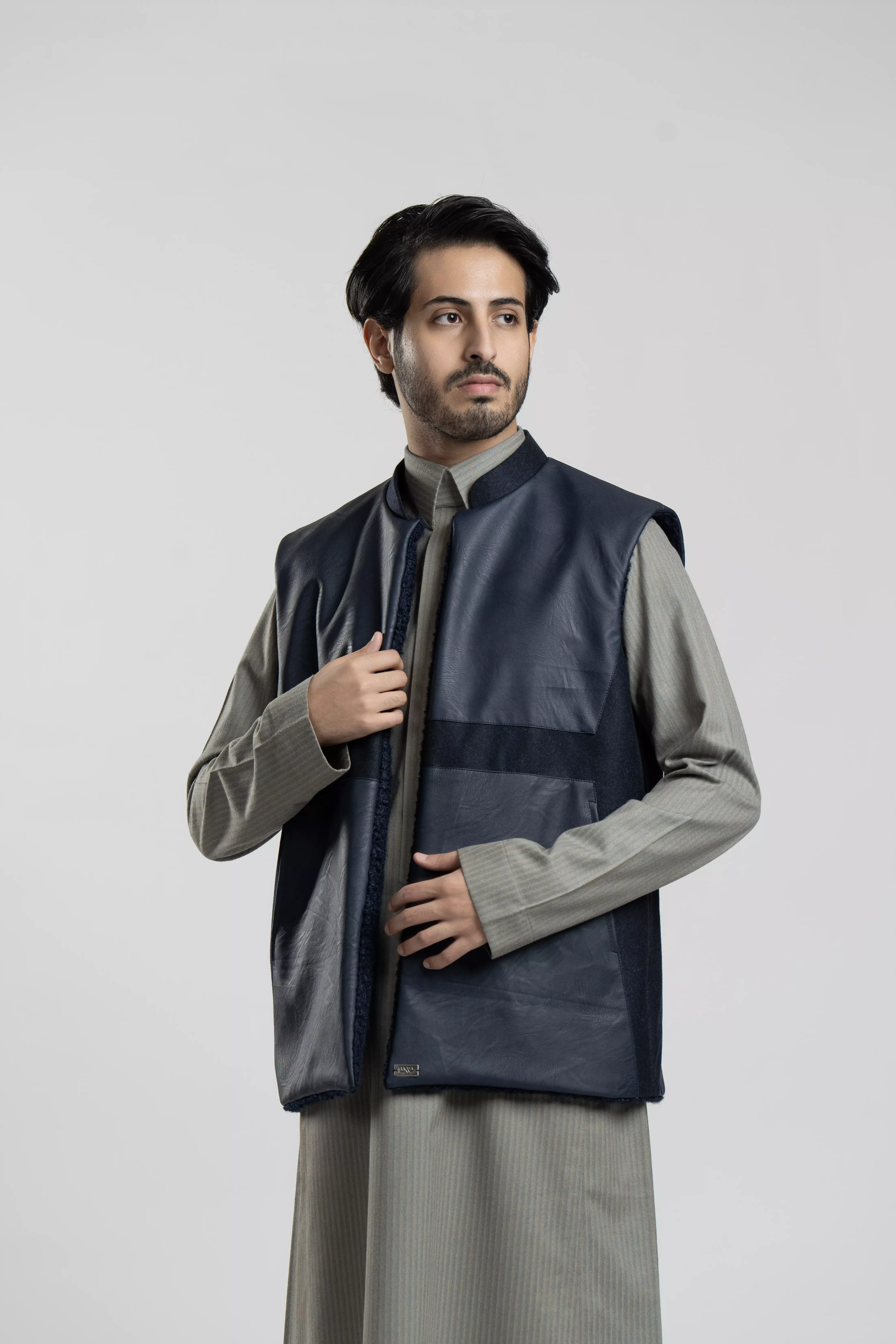 Men's Vests