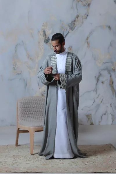 Crepe Bisht