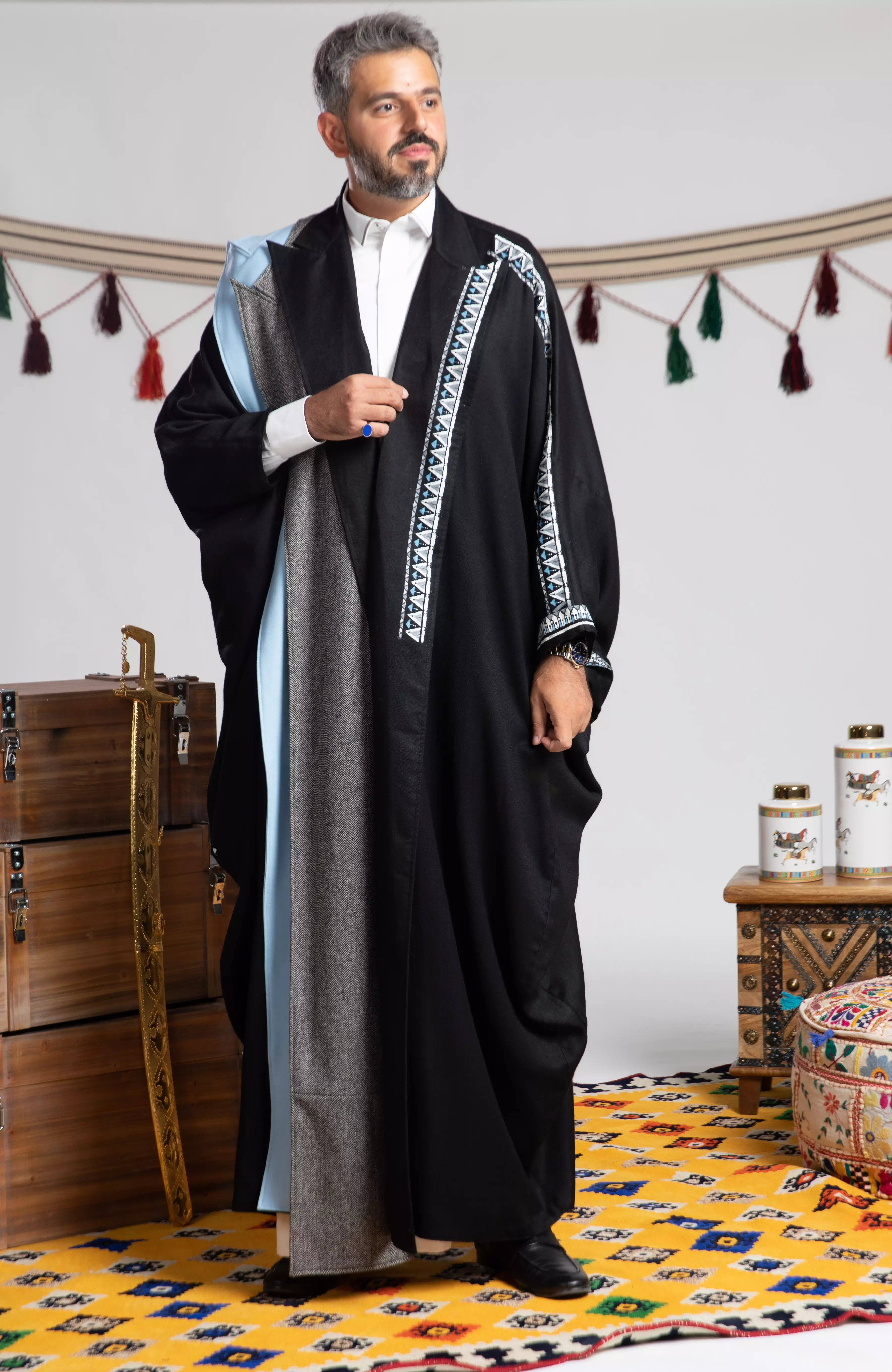 Mens Bisht